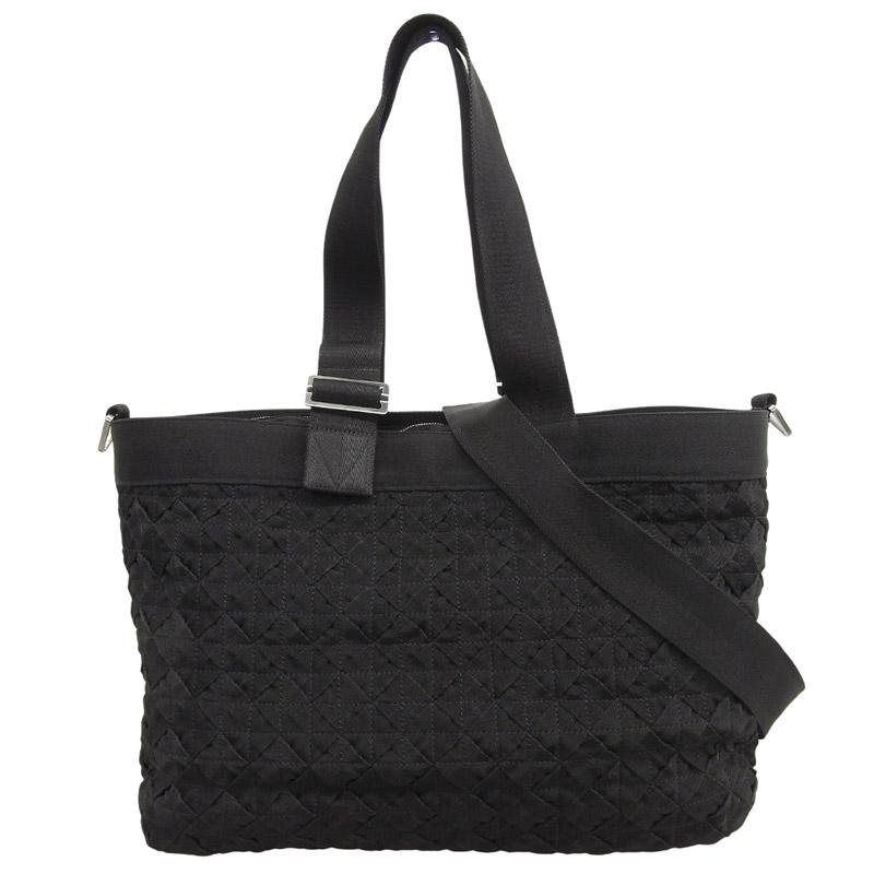 BOTTEGA VENETA（ボッテガ・ヴェネタ） イントレチャート ウェビング