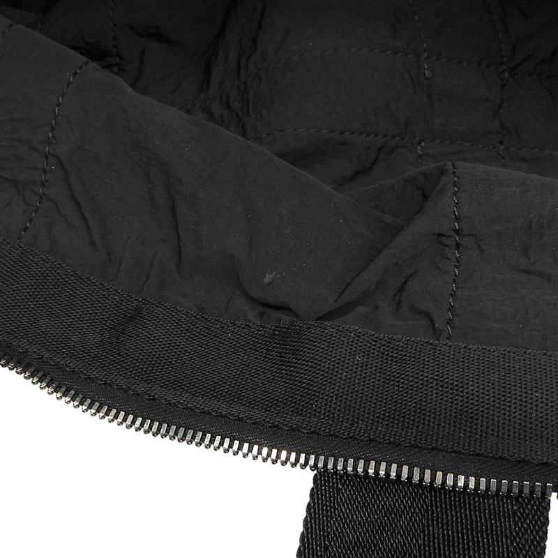 BOTTEGA VENETA（ボッテガ・ヴェネタ） イントレチャート ウェビング