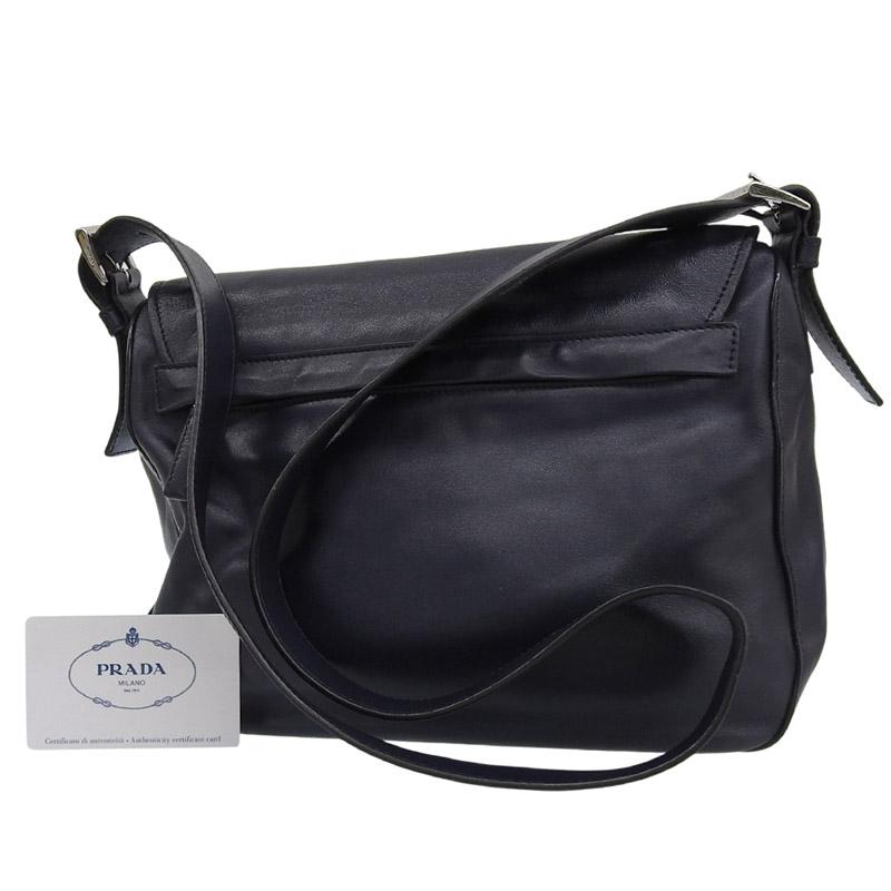 PRADA（プラダ） ショルダーバッグ メッセンジャーバッグ レザー