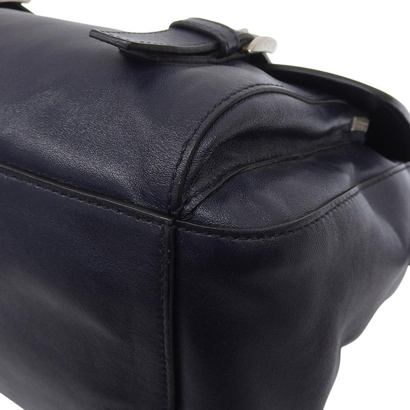 PRADA（プラダ） ショルダーバッグ メッセンジャーバッグ レザー