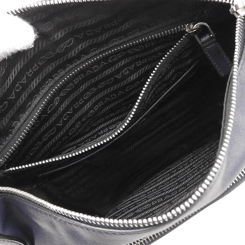 プラダ PRADA ショルダーバッグ メッセンジャーバッグ レザー ネイビー BT953L 中古 新入荷 OB2784 PRADA（プラダ） ショルダーバッグ メッセンジャーバッグ レザー