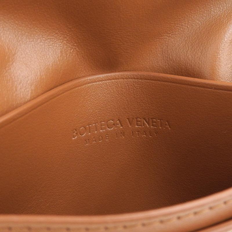 BOTTEGA VENETA（ボッテガ・ヴェネタ） イントレチャート カードケース