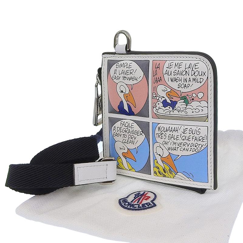 モンクレール MONCLER CARTOON FLAT WALLET SMALL コミックプリント ケース 小銭入 レザー 白 黒 6C00002 M3188 中古 新入荷 OBB0596 MONCLER（モンクレール） MONCLER CARTOON FLAT WALLET SMALL コミック