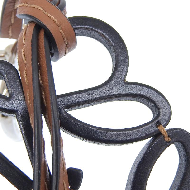 LOEWE（ロエベ） バッグチャーム アナグラム レザー タン 中古 新入荷