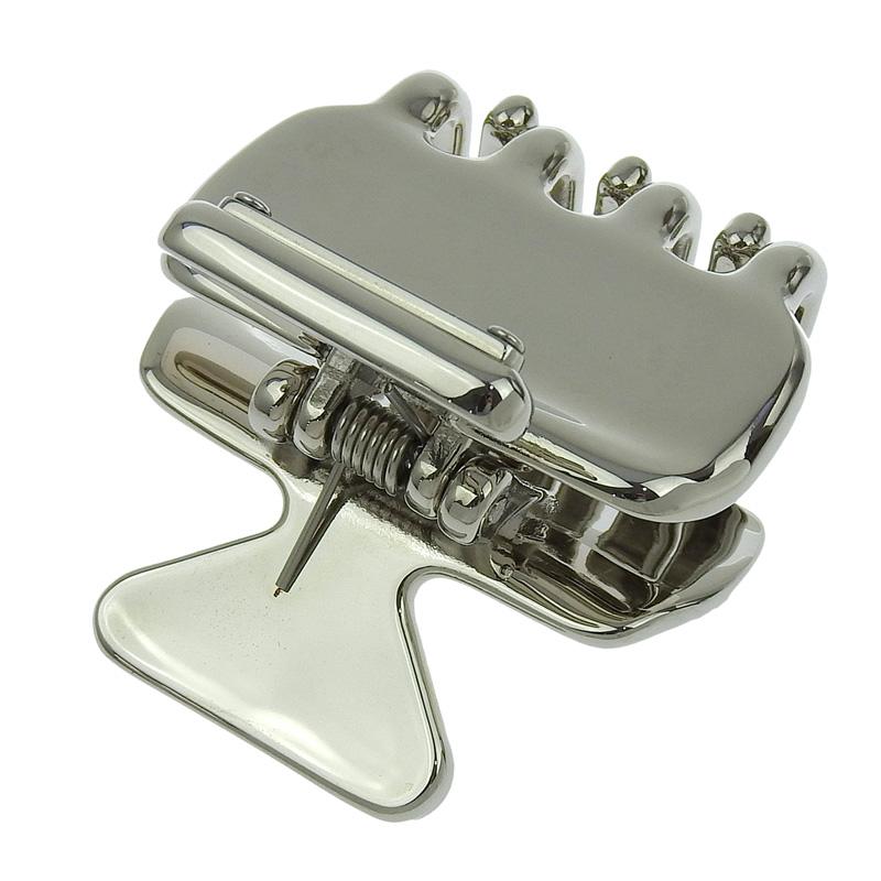 PRADA スティールグレー メタル ヘアクリップ