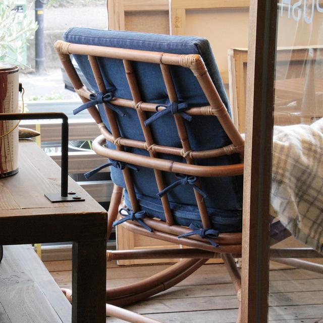 東谷 ロッキングチェア パーソナルチェアー ラタン材 リラックスチェア