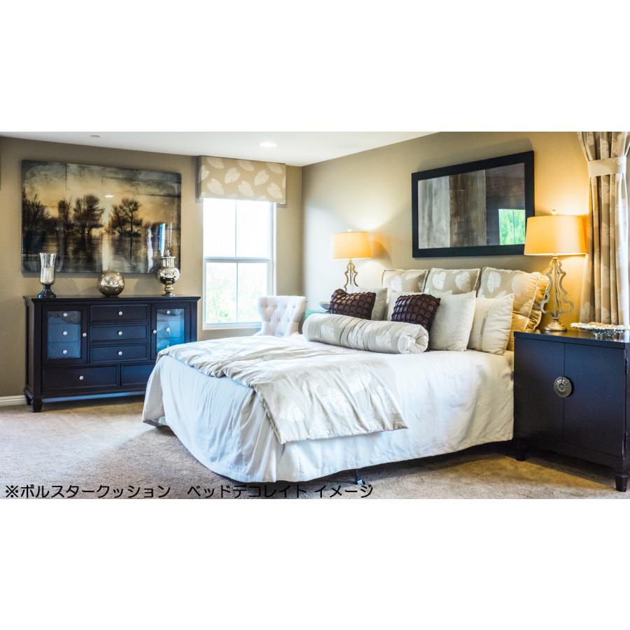 世田谷区　大型クッションx2　Mother Lip 世田谷区 大型クッションx2 Mother Lip