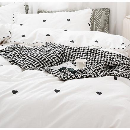 S ハート柄 ステッチパイピング モノトーン コットン ベッドカバー 3点セット Rf Set 08 Roomfort 通販 Yahoo ショッピング