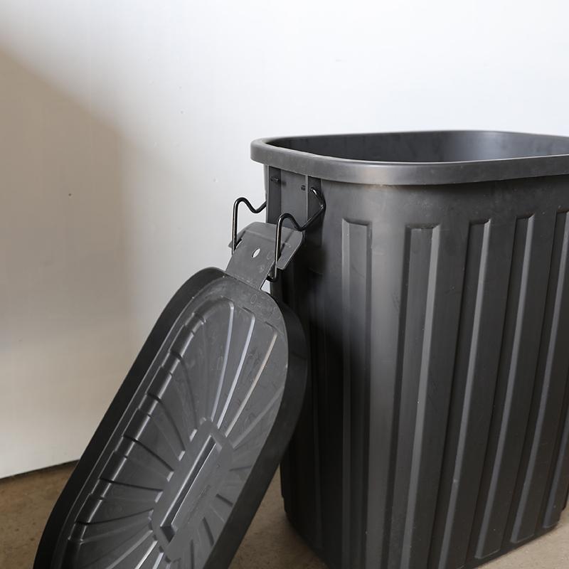 ダストボックス 3台セット ブラック/全4色 60L 日本製 高耐久 衝撃に強い ゴミ箱 ペール 店舗用 フタ付 室内 野外 ベランダ TAF-DB |  | 07