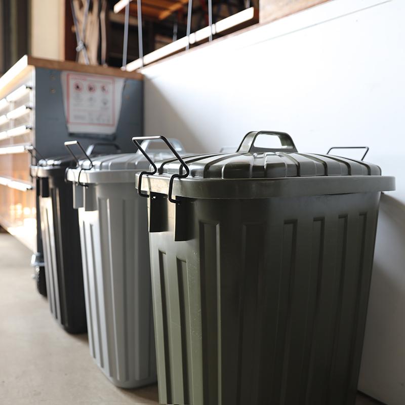 ダストボックス 2台セット グレー/全4色 60L 日本製 高耐久 耐衝撃 ゴミ箱 ペール 店舗用 ダストBOX フタ付 室内 野外 ベランダ TAF |  | 13