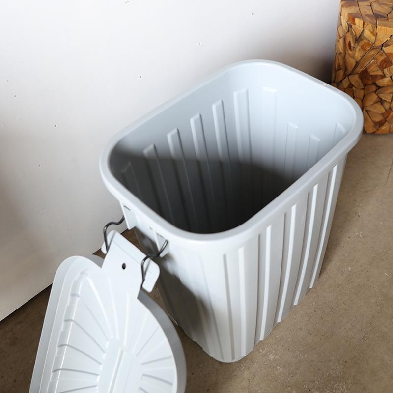 ダストボックス 2台セット グレー/全4色 60L 日本製 高耐久 耐衝撃 ゴミ箱 ペール 店舗用 ダストBOX フタ付 室内 野外 ベランダ TAF |  | 08