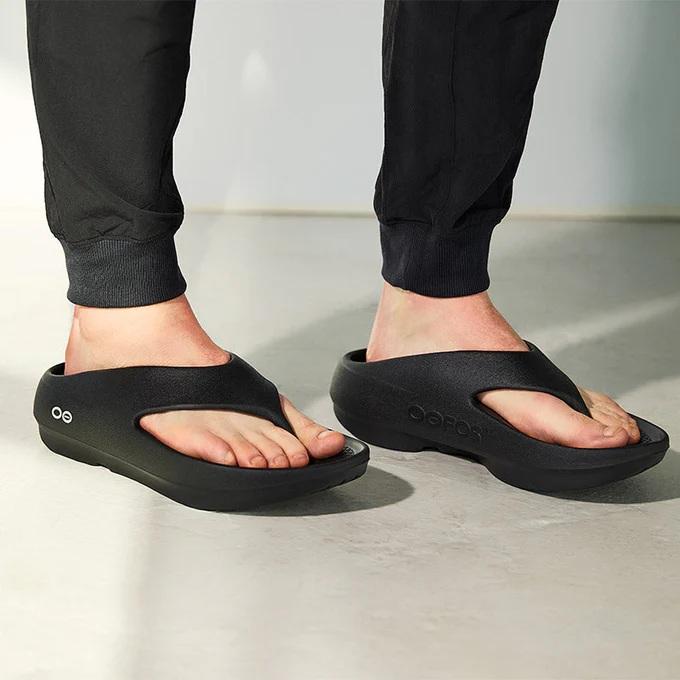 OOFOS（ウーフォス） 5%OFF OOFOS OOriginal+ OOriginalplus