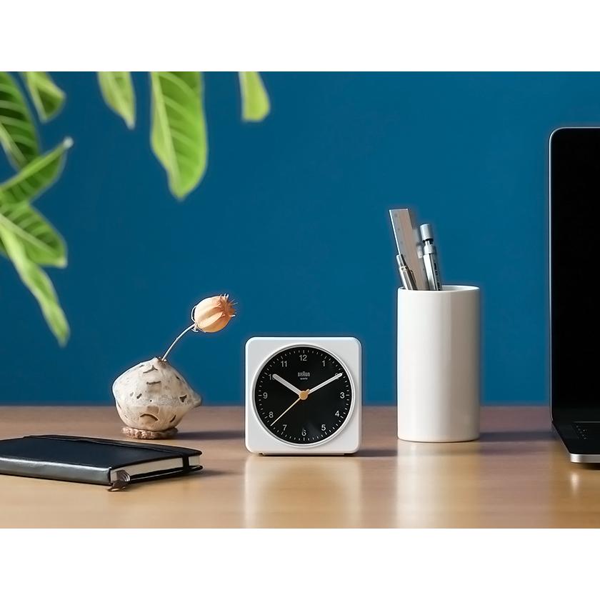 BRAUN（ブラウン） 国内正規品 特典付 置き時計 置時計 おしゃれ