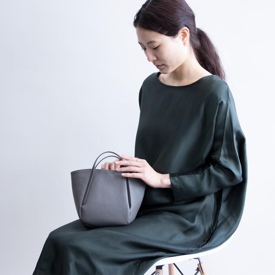 A3petit レザーショルダーバッグ Root 本革 日本製 職人 イタリアンレザー |  | 17