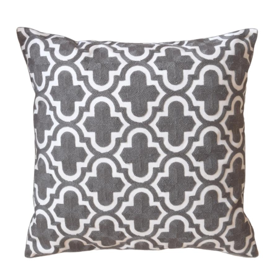 お洒落な刺繍入りクッションカバー(2枚セット) クッションカバー 北欧 45×45cm エンブロイダリー 選べる2枚セット