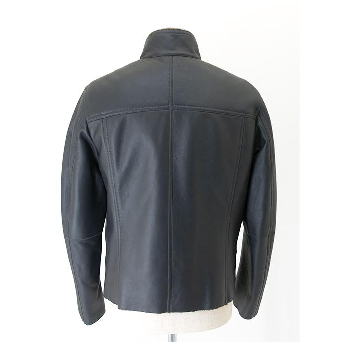 美品　ALTACRUNA ブラック　ラムレザー ジャケット 48サイズ U．K． ラムレザージャケット（5004404013） | Aquascutum