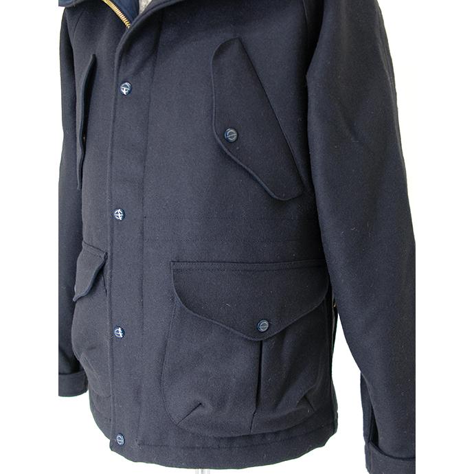 マニファッチュラ・チェッカレッリ MANIFATTURA CECCARELLI ウール中綿