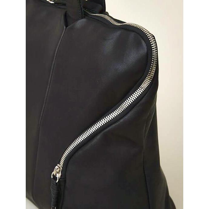 cornelian taurus by daisuke iwanaga iwanaga/ボストンバッグ