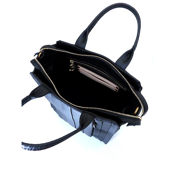 cornelian taurus by daisuke iwanaga  トートバッグ/wave tote HIGH 日本製 ブラック cor522001 |  | 03