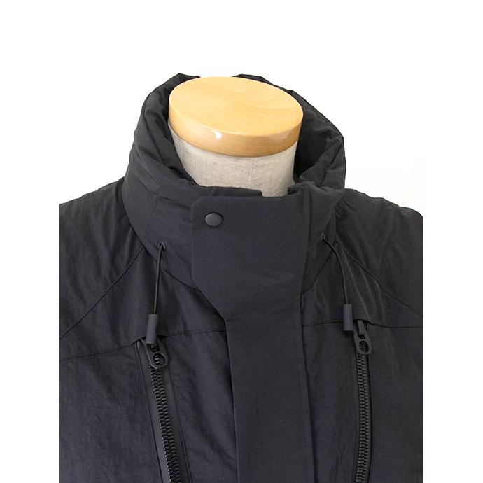 【30％OFF】ジェイ・ジー・ワン JG1 インサレーションベスト/MAG-UTILITY VEST ブラック jgo502003 |  | 02