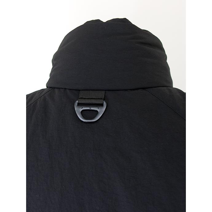 【30％OFF】ジェイ・ジー・ワン JG1 インサレーションベスト/MAG-UTILITY VEST ブラック jgo502003 |  | 03