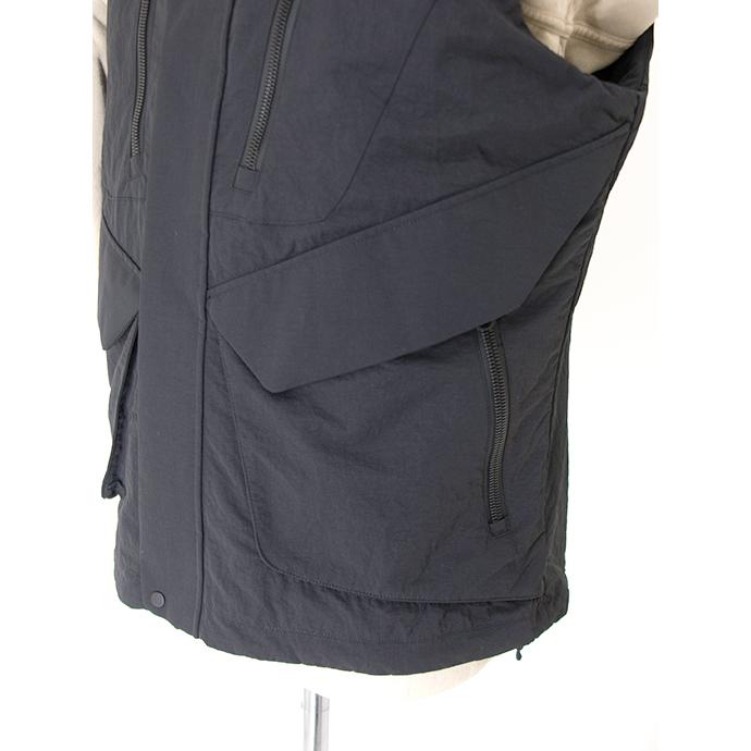【30％OFF】ジェイ・ジー・ワン JG1 インサレーションベスト/MAG-UTILITY VEST ブラック jgo502003 |  | 07