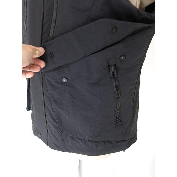 【30％OFF】ジェイ・ジー・ワン JG1 インサレーションベスト/MAG-UTILITY VEST ブラック jgo502003 |  | 08
