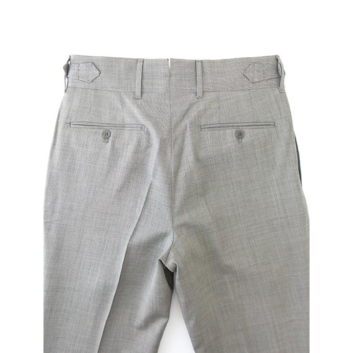 マッシモ・コラード Massimo Corrado 2WAYトラウザーズ/Loro Pianaヴィンテージシャークスキンウール イタリア製 ヴィンテージグレー mac501601 |  | 07