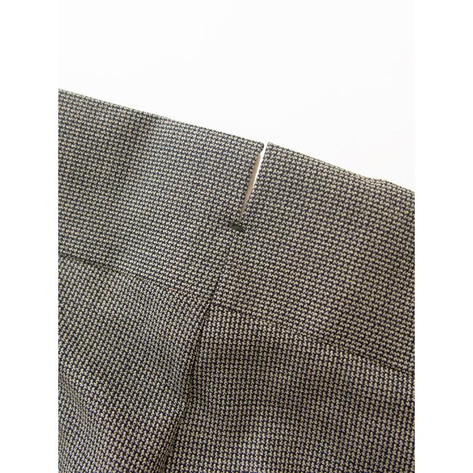 マッシモ・コラード Massimo Corrado ベルトレストラウザーズ/Loro Pianaヴィンテージマイクロパターンウール イタリア製 ヴィンテージカーキグレー mac501604 |  | 07