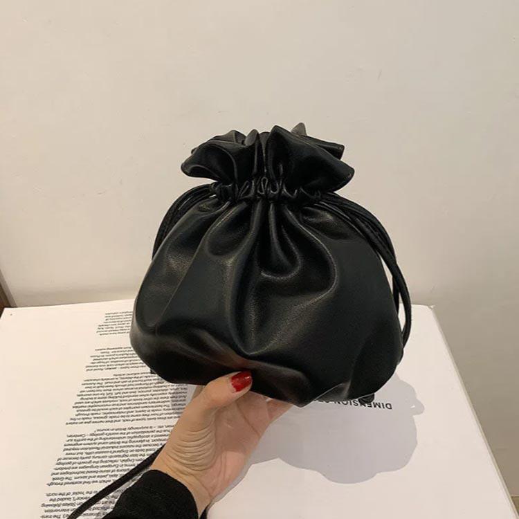 ブレディー カルダー 巾着 黒 キャンパス レザー バケツ ワンショルダー 2025年最新】brady calderの人気アイテム - メルカリ