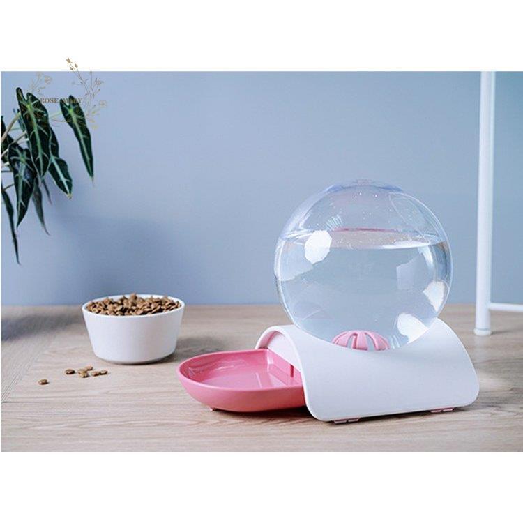 限定モデル 猫犬用 自動給水器 ペットボトル ペット 給水タンク ペット用品 給餌器 食器 水飲み フードキーパー 自動補給 旅行 外出 ペットグッズ Neotextreview Com