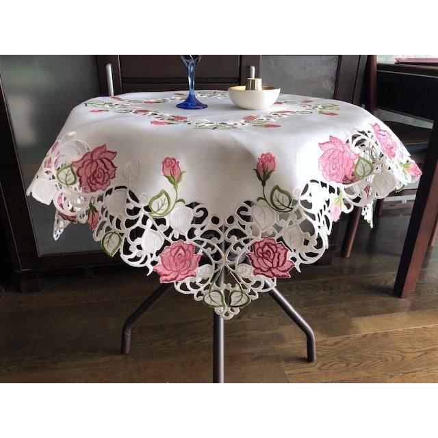 テーブルクロスピンク薔薇 85X85cm カットワーク刺繍 白地 105
