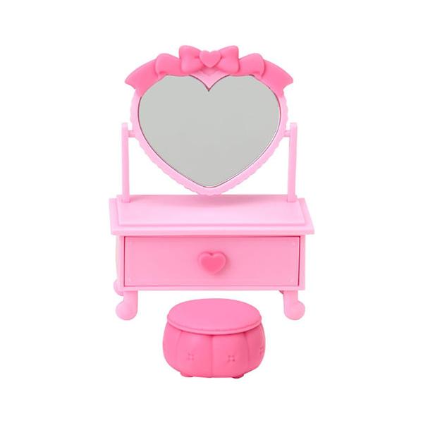 sanrio（サンリオ） ドール＆ドレッサー ハローキティ キティちゃん