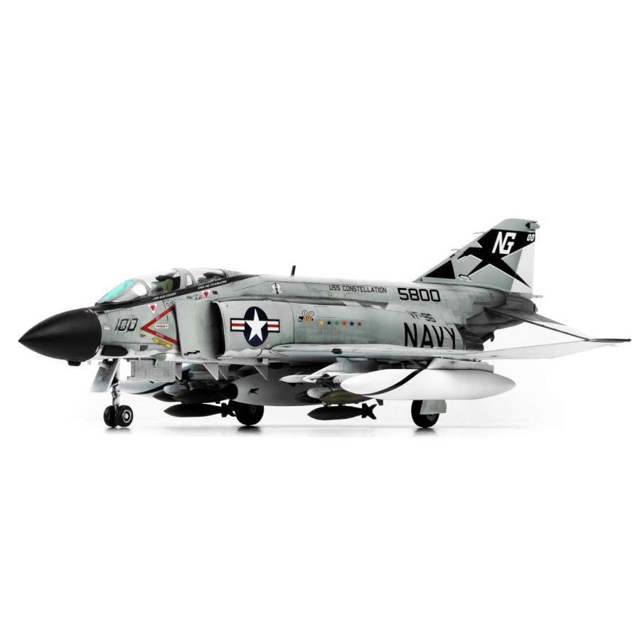 童友社 1/72 凄!プラモデル No.1 アメリカ海軍 F-4JファントムII 童友社 1/72 凄!プラモデル No.1 アメリカ海軍 F-4JファントムII