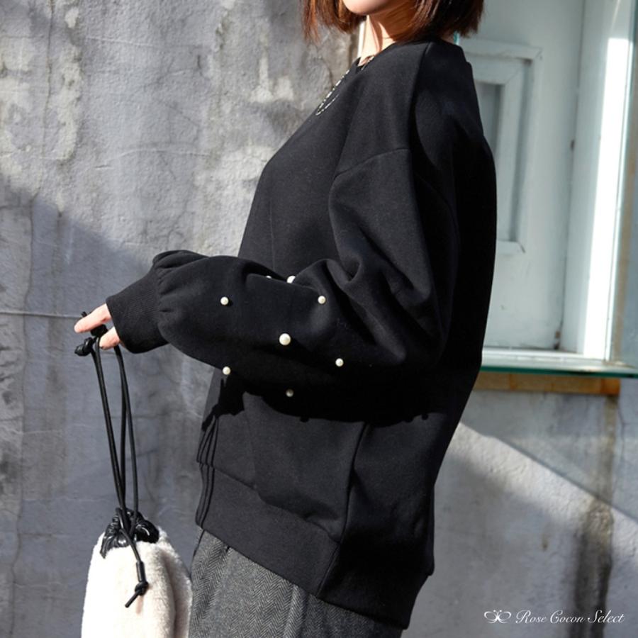 トップス　レディース　スウェット　ブルオーバー　ボリューム袖　パール　裏起毛　長袖　無地　黒　ブラック　モノトーン　フェミニン　おしゃれ　着回し |  | 04