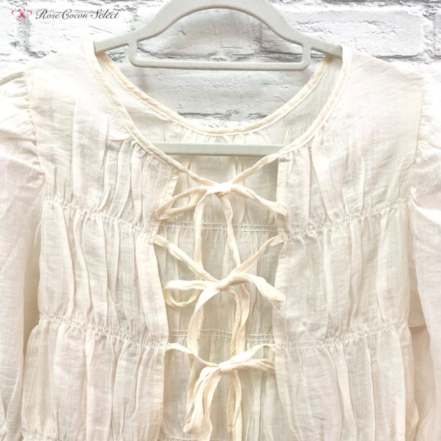 トップス　レディース　無地　シャーリング　シャツ　５分袖　半袖　フリル　二の腕カバー　2way　着回し　羽織り　短め丈　フェミニン　おしゃれ　アイボリー |  | 05