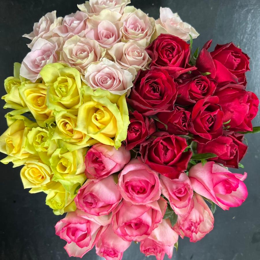 鮮度抜群！！（バラ・切り花）おまかせMIX 30センチ 40本 農園直送