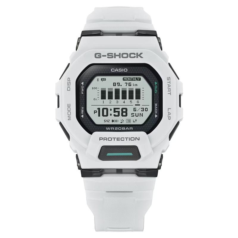 G-SQUAD G-SHOCK ジースクアッド ホワイト スクエア ワークアウト 距離