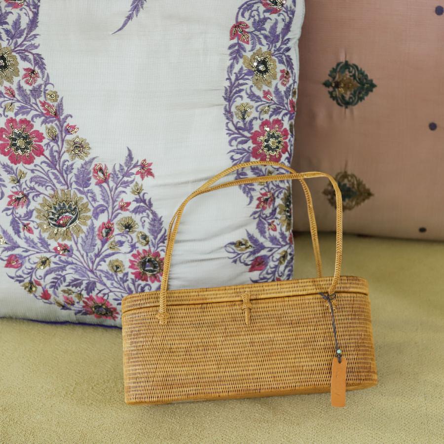 【希少 美品】Rosily アタ製 かごバッグ バリ島 伝統工芸品 Lサイズ アタバッグ かごバッグ 極細 バッグ かご 蓋 手編み バリ島 天然素材