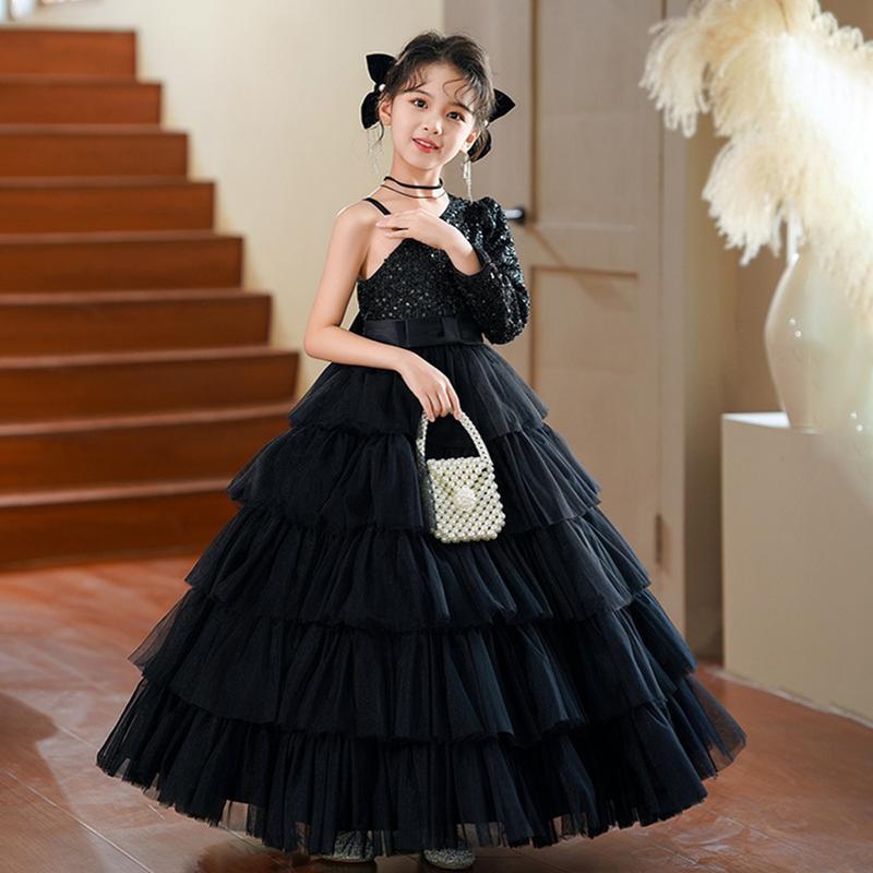 KANEKO ISAO・超レア・ロングドレス・黒ベロア・３段フリル・パニエ入り。 子供ドレス ロング ティアード ブラック 黒 肩出し スパンコール 長袖