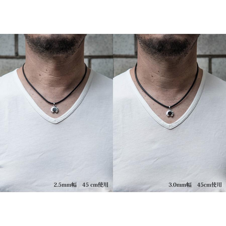 黒 革紐 指輪 通す ネックレス メンズ 本革 革ひも 皮ひも ステンレス リングホルダー 結婚指輪 レディース レザー チョーカー 45 50 55 60cm Leather 18金ゴールドのお守りネックレス ロッソエブルー 通販 Yahoo ショッピング