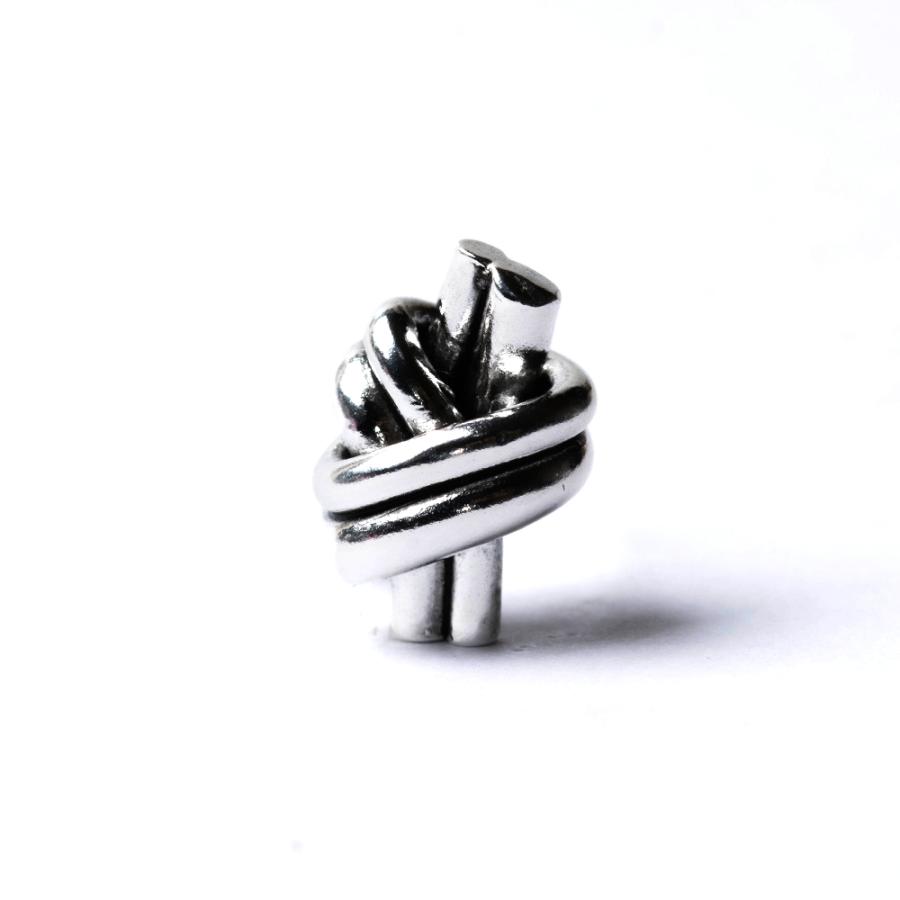 ピアス シルバー925 ノット 結び 「Knot pierce M」メンズ レディース