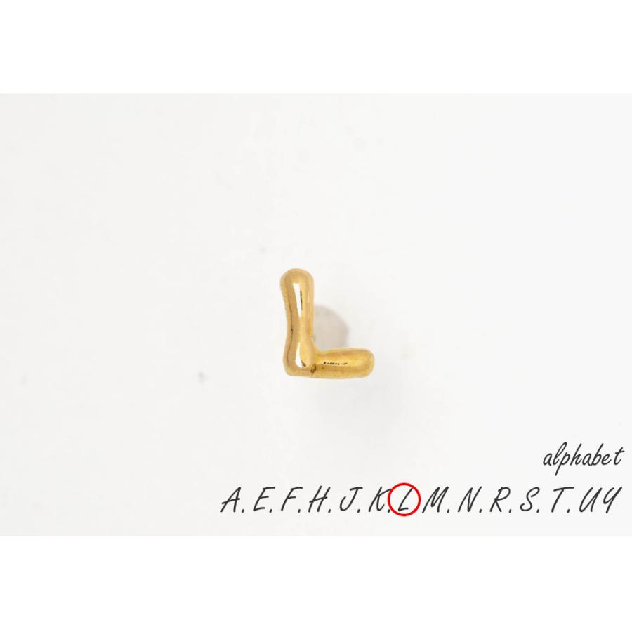 ピアス 18金 k18 イニシャル レディース アルファベット 片耳用 30代