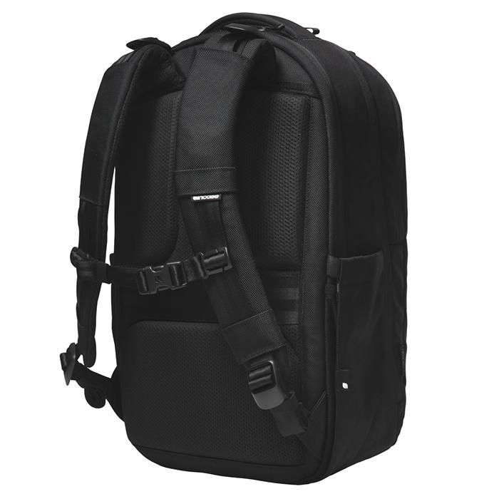 incase（インケース） リュック メンズ/レディース Tracks Backpack