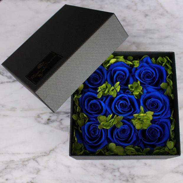 フラワーボックス 9輪の薔薇と紫陽花 プリザーブドフラワー 誕生日