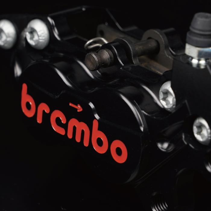 brembo ブレンボ 4ポットレーシングキャリパー 40mmピッチ brembo ブレンボ 4ポットレーシングキャリパー 40mmピッチ