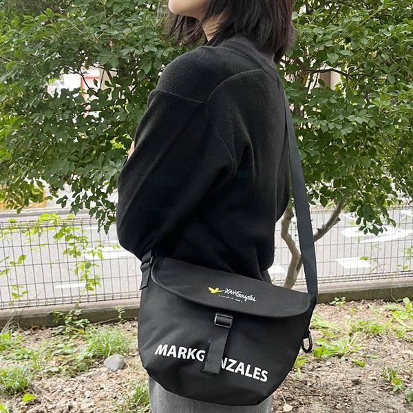 ショルダーバッグ (What it isNt) ART BY MARK GONZALES BACKPACK 2H9-12189 斜め掛けバッグ 肩掛けバッグ 送料無料｜rovel｜13