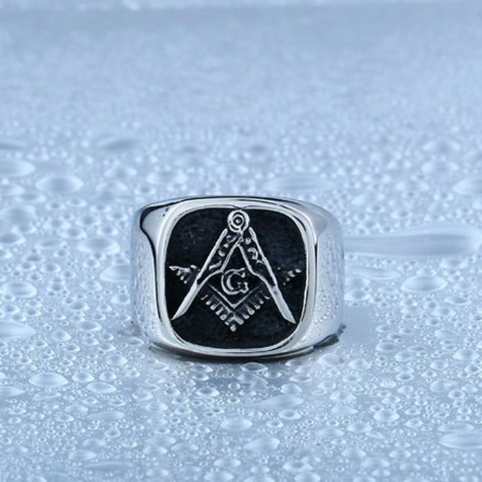 フリーメイソンいぶし加工リング 繊細な彫刻 おしゃれなデザインリング シルバー 高品質316Lサージカルステンレスリング　金属アレルギー対応 スチームパンク |  | 02