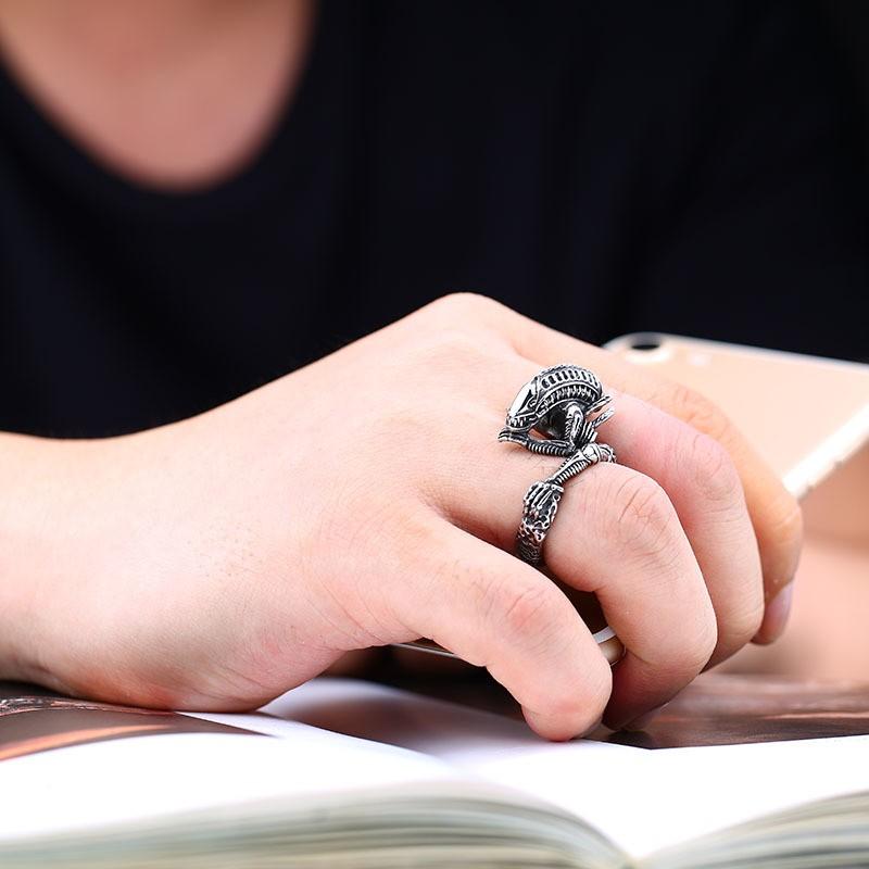 リング 指輪 メンズ ステンレス エイリアン サージカルステンレス ステンレスリング エイリアン 宇宙人 ユニーク ホラー シルバー アクセサリー |  | 01