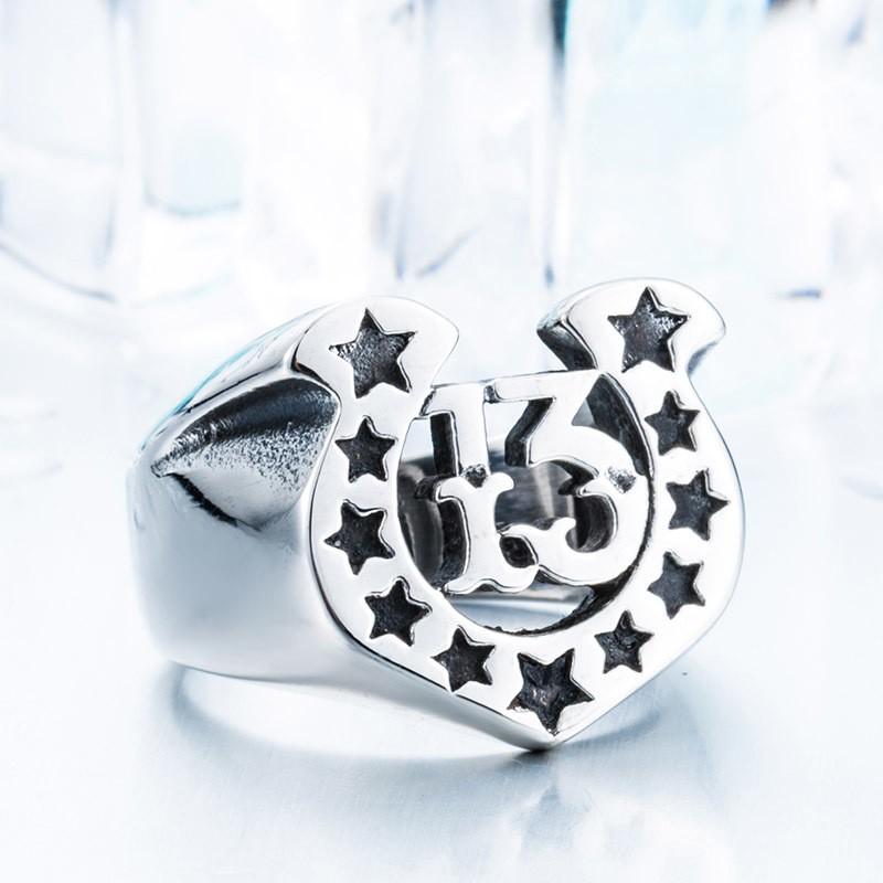 リング 指輪 メンズ ステンレス 馬蹄 13 サージカルステンレス 馬 ウマ 蹄鉄 ナンバー スター 星 ユニーク 個性的 ユニセックス ペア プレゼント |  | 02